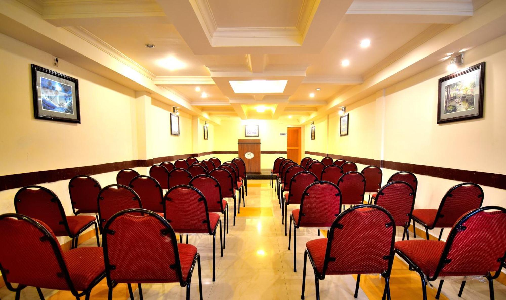 New Carnival Hotel Kodaikanal Exterior foto